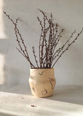 Flowerpot for flowers from ceramics