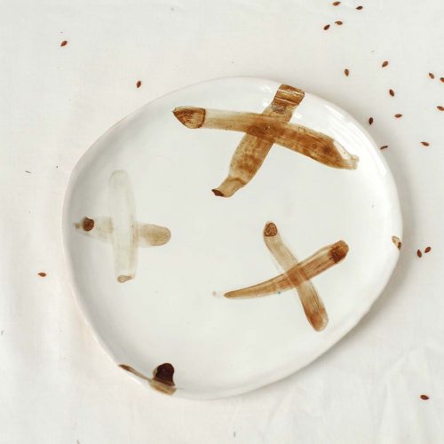 Front view - Flat plate from ceramics (Handmade)