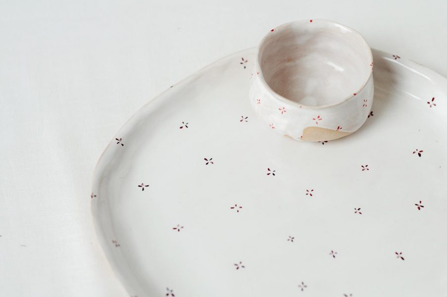 Flat plates - Collection ``Flowers with Milk``