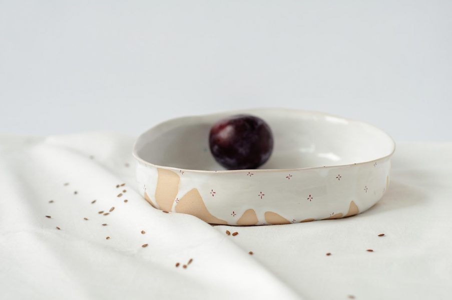 Deep dishes - collection ``Flowers with milk``