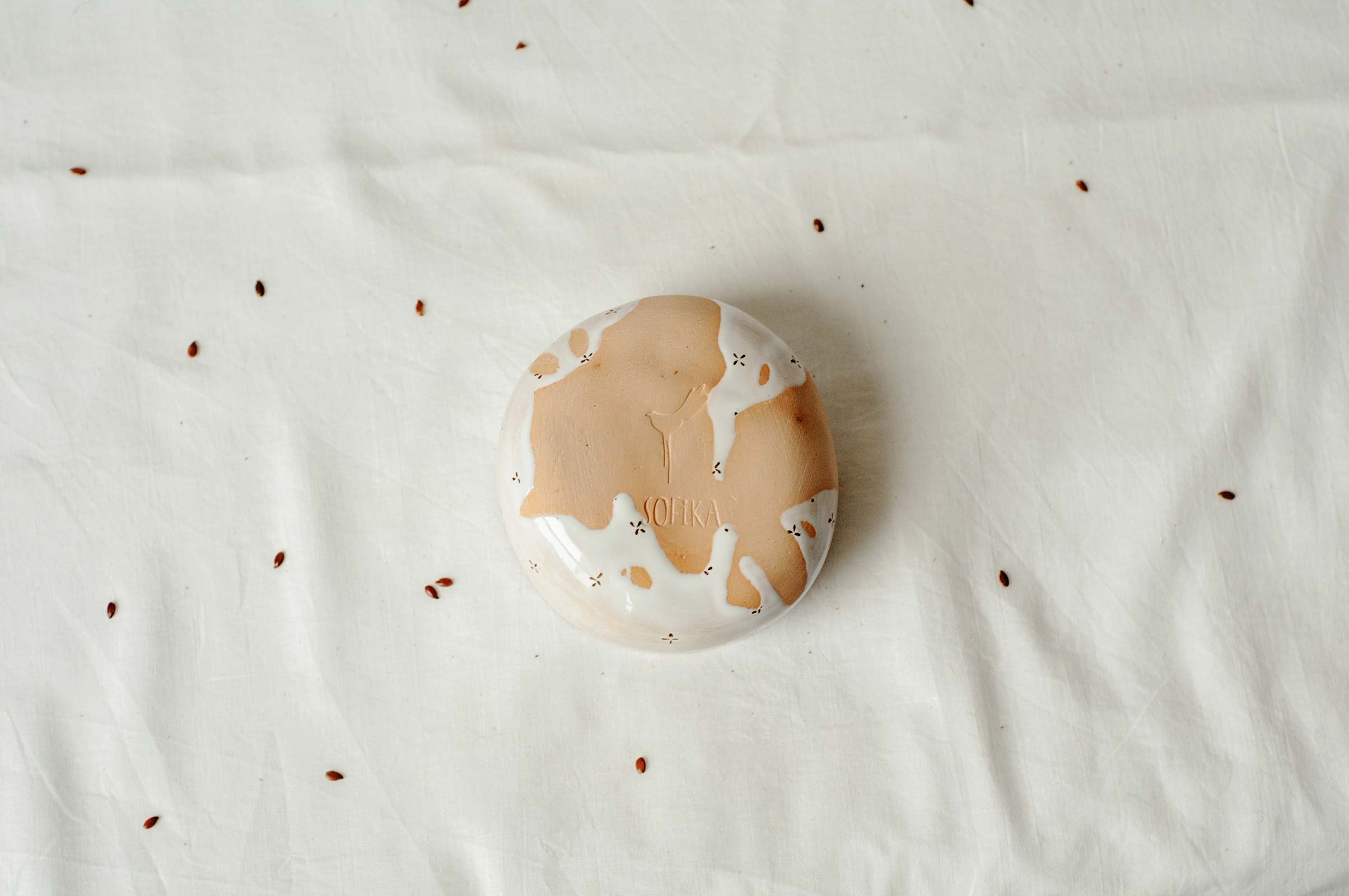 Rear view - Bowl (Handmade)