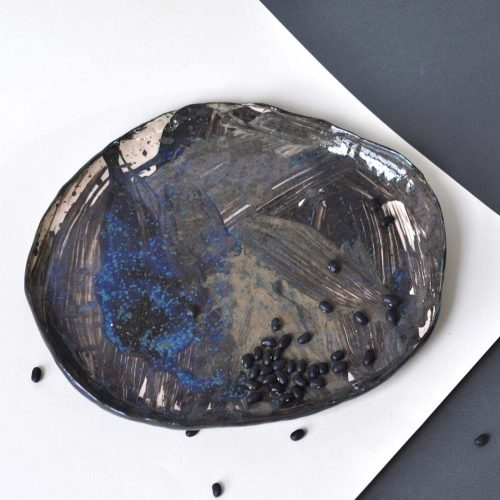 Front view - Ceramic decorative plate (Handmade)