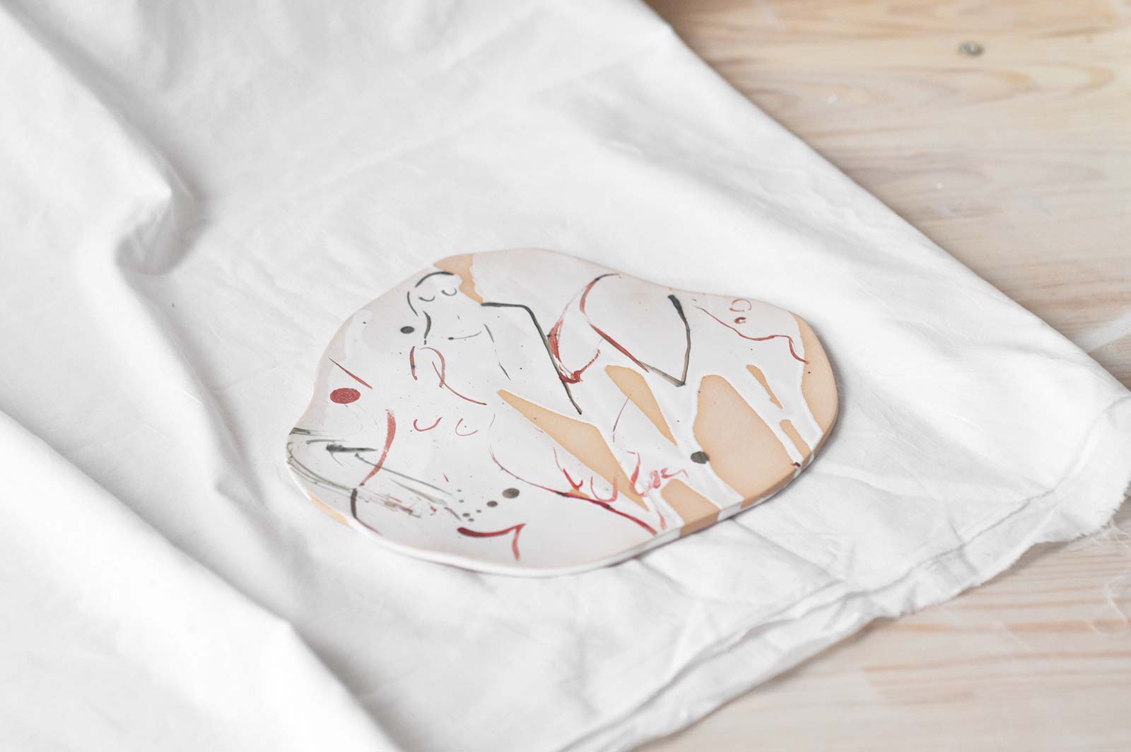 Decorative ceramic plate (Handmade)