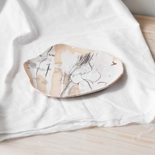 Front view - Flat decorative plate (Handmade)