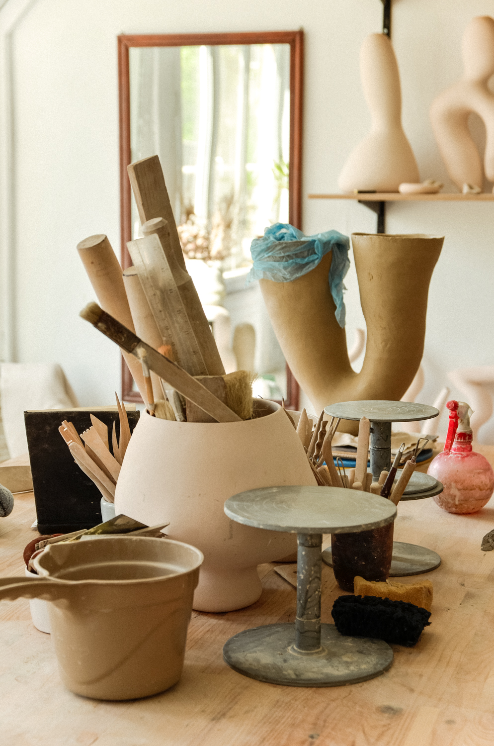 Ceramic Master Class: Training course on hand molding in clay Ceramic Master Class: Training course on hand molding in clay