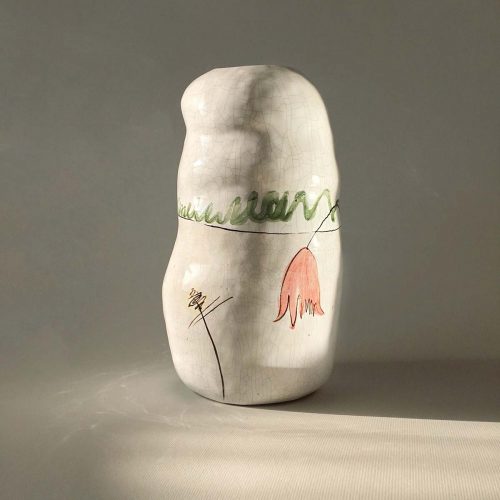 Ваза з тюльпанами