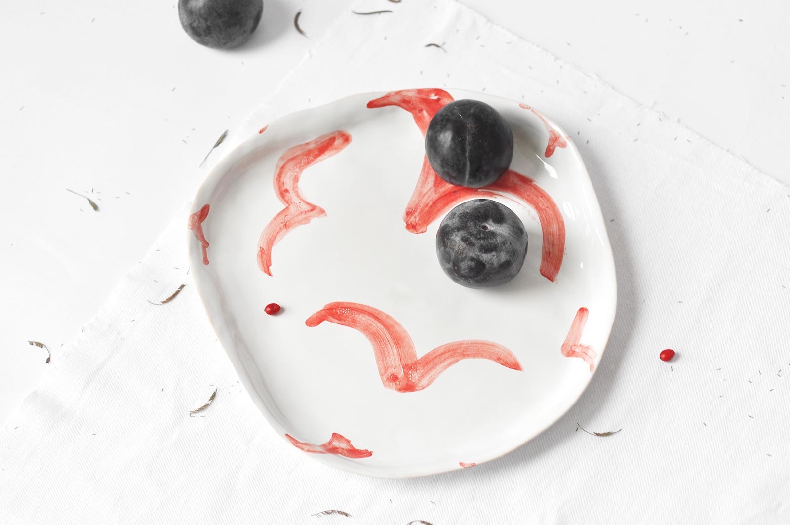 Вид спереду - Велика плоска тарілка (Ручна робота)