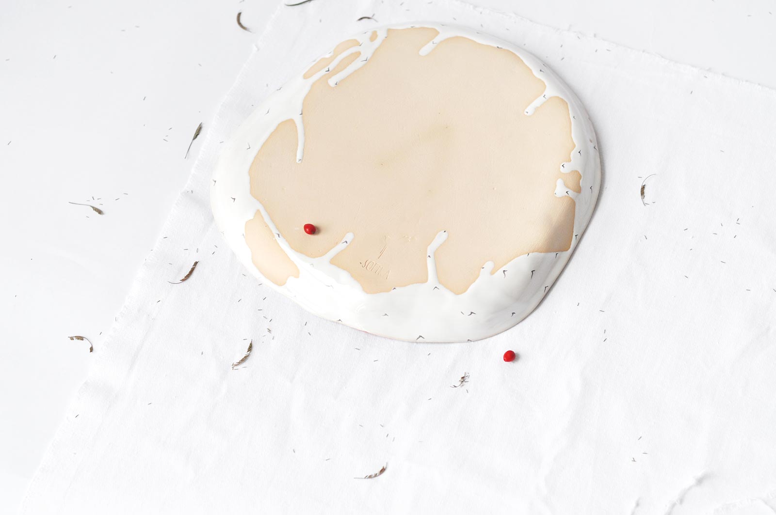 Вид ззаду - Велика плоска тарілка (Ручна робота)