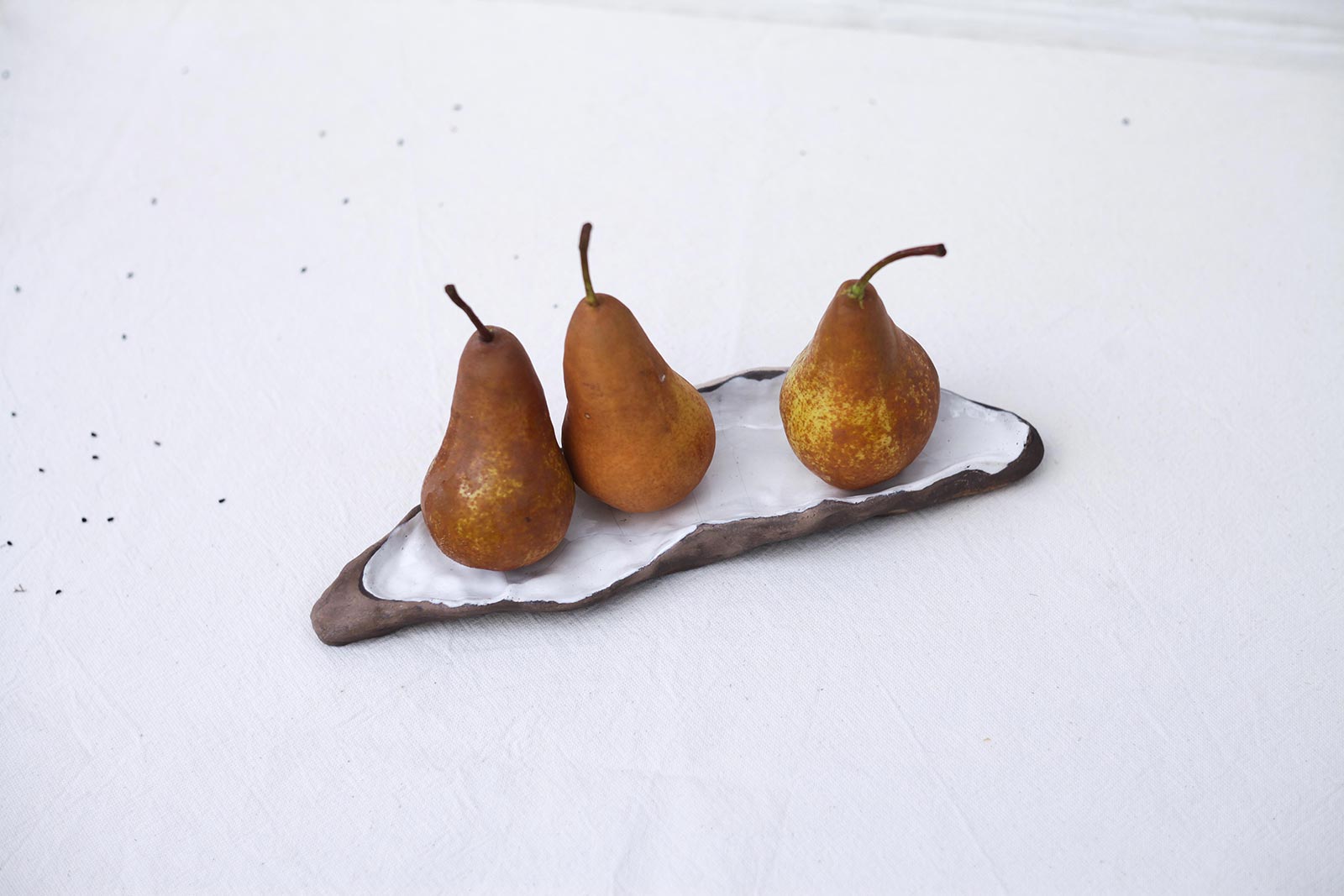 Вид спереду - Декоративна керамічна тарілка (Ручна робота)