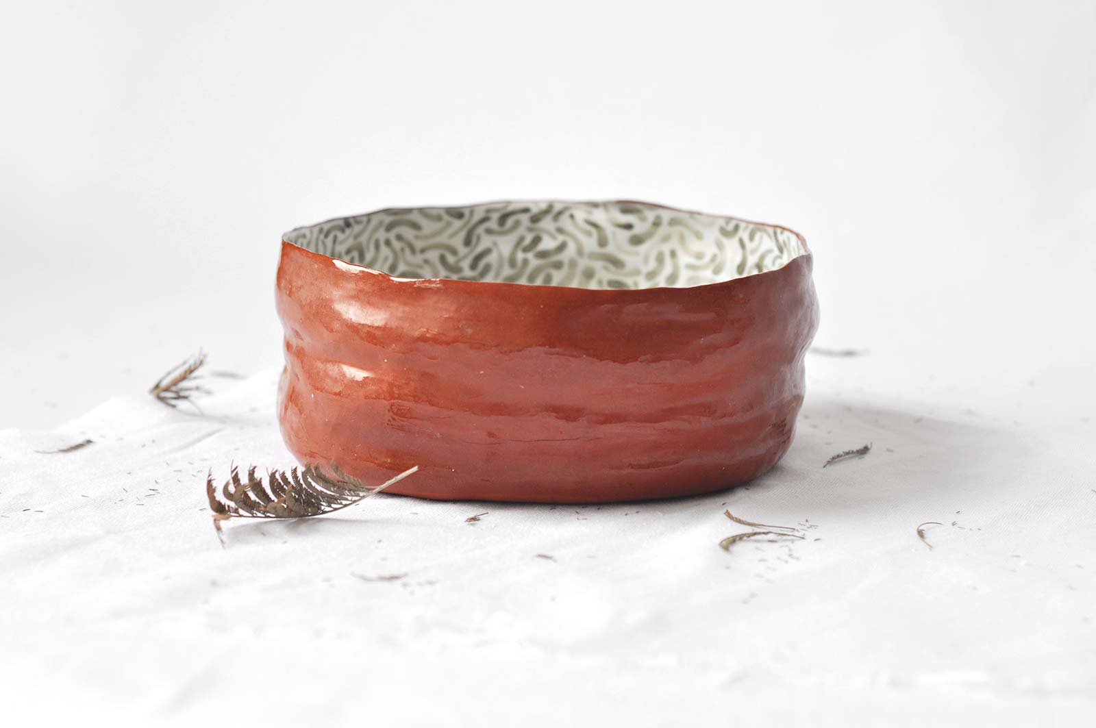 Велика глибока тарілка з з кераміки (Ручна робота)