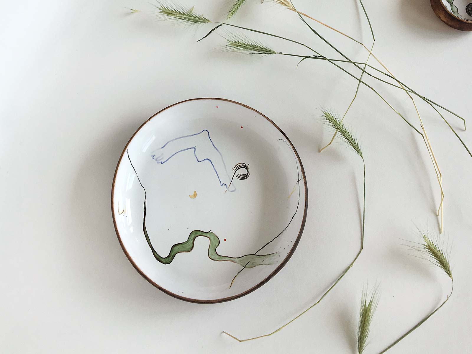 Керамічна тарілка з колекції «Космічність» №3