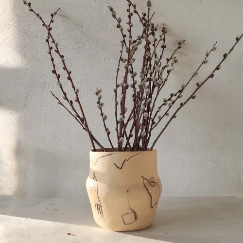 Кашпо для цветов