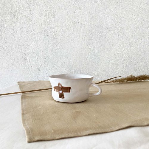 Вид сбоку - Чайная чашка