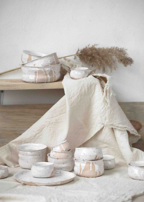 Коллекция декоративной посуды «Цветы с молоком» (Художественная керамика)