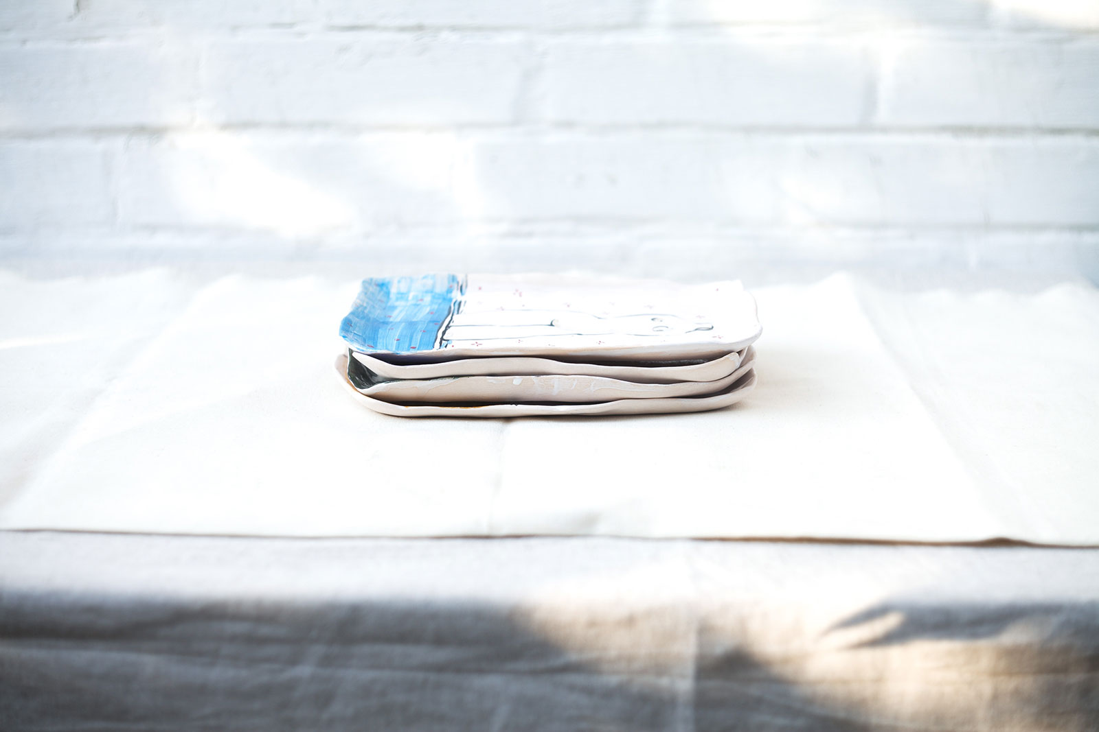 Декоративные тарелки из керамики - Серия «Обнаженные» (Ручная работа)