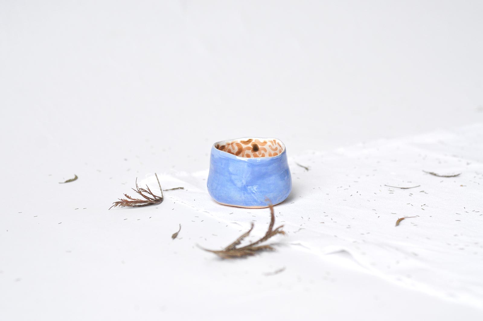 Вид сбоку - Декоративный соусник (Ручная работа)