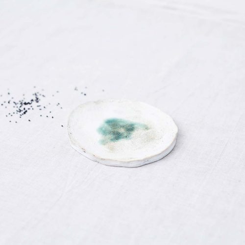 Вид сбоку - Маленькая декоративная тарелка из керамики (Ручная работа)